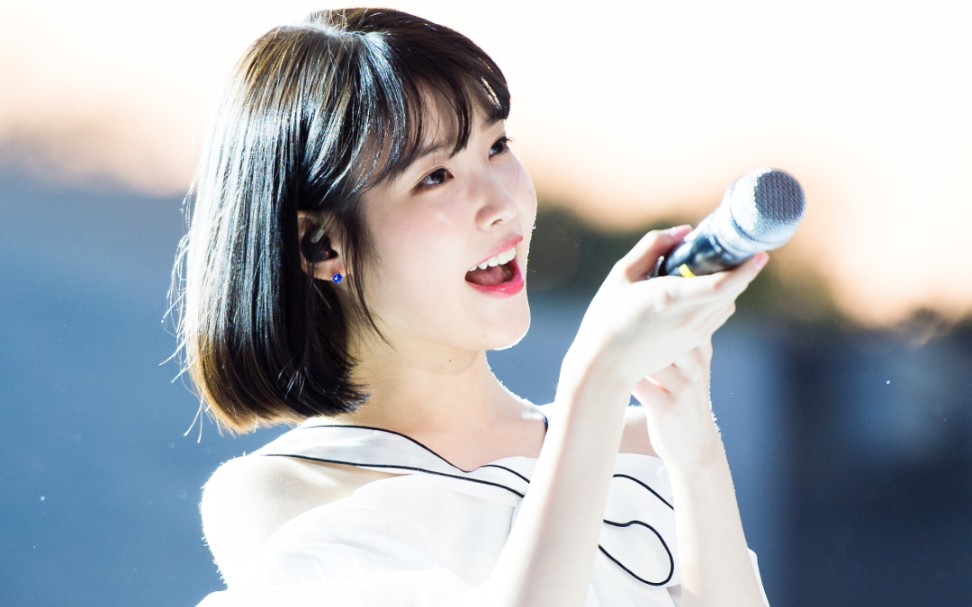 iu-17年延世大学校庆演出完整版