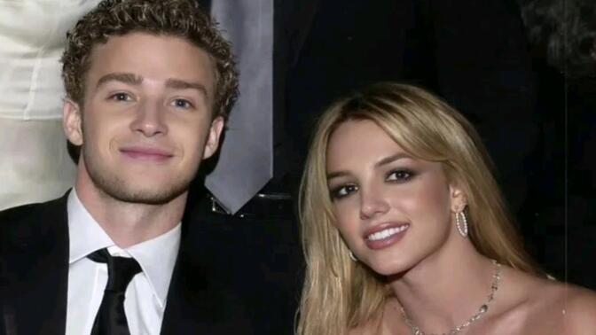 布兰妮和贾老板旧照  如果贾老板是真心对布兰妮的,那么现在他们俩