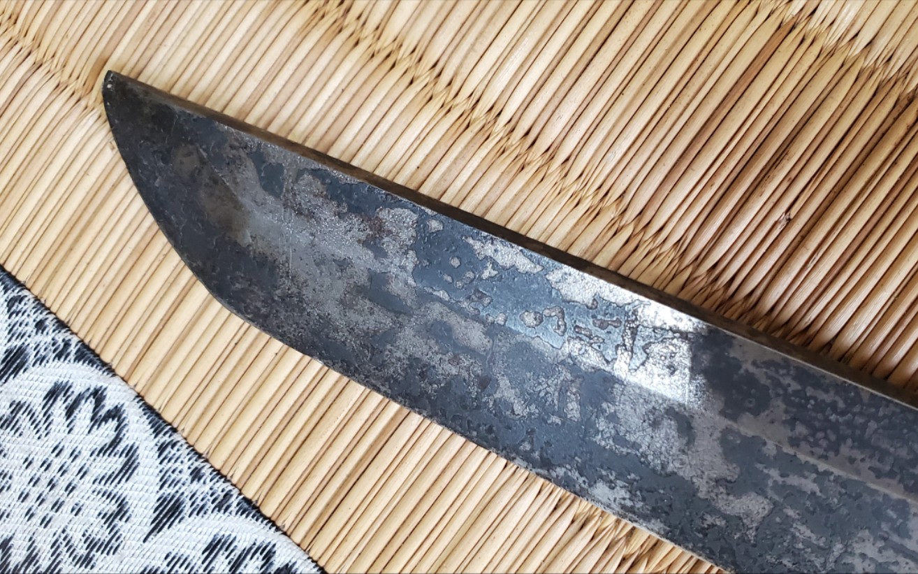 看一把破破烂烂的日本刀修复完是什么样子