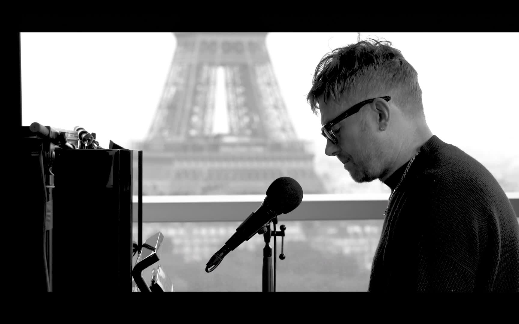 【damon albarn】【合集】royal morning blue现场版_哔哩哔哩_bili