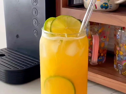 在家自制鲜橙柠檬茶 清甜冰爽巨好喝!