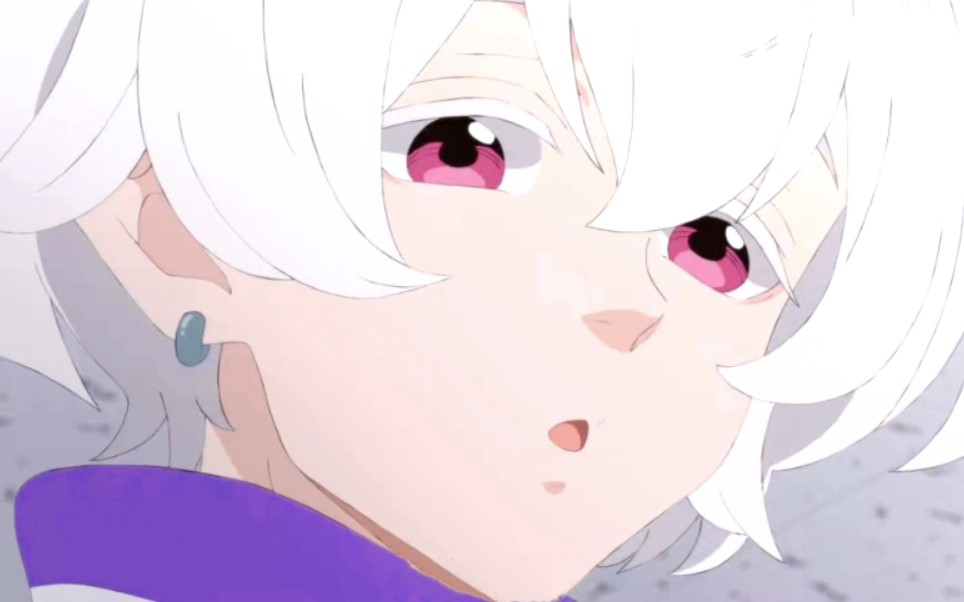 有的人只要一眼就会爱上月雪真白灵动的小可爱