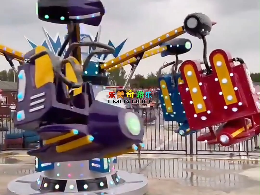 弹跳小飞侠 游乐园新款娱乐项目