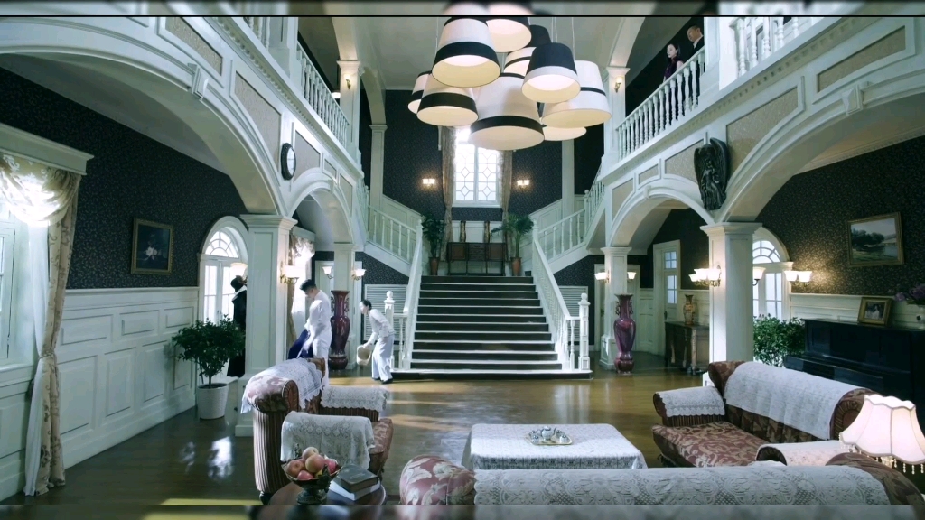 《浪花淘尽》片段一百五十二:翠花向警局举报