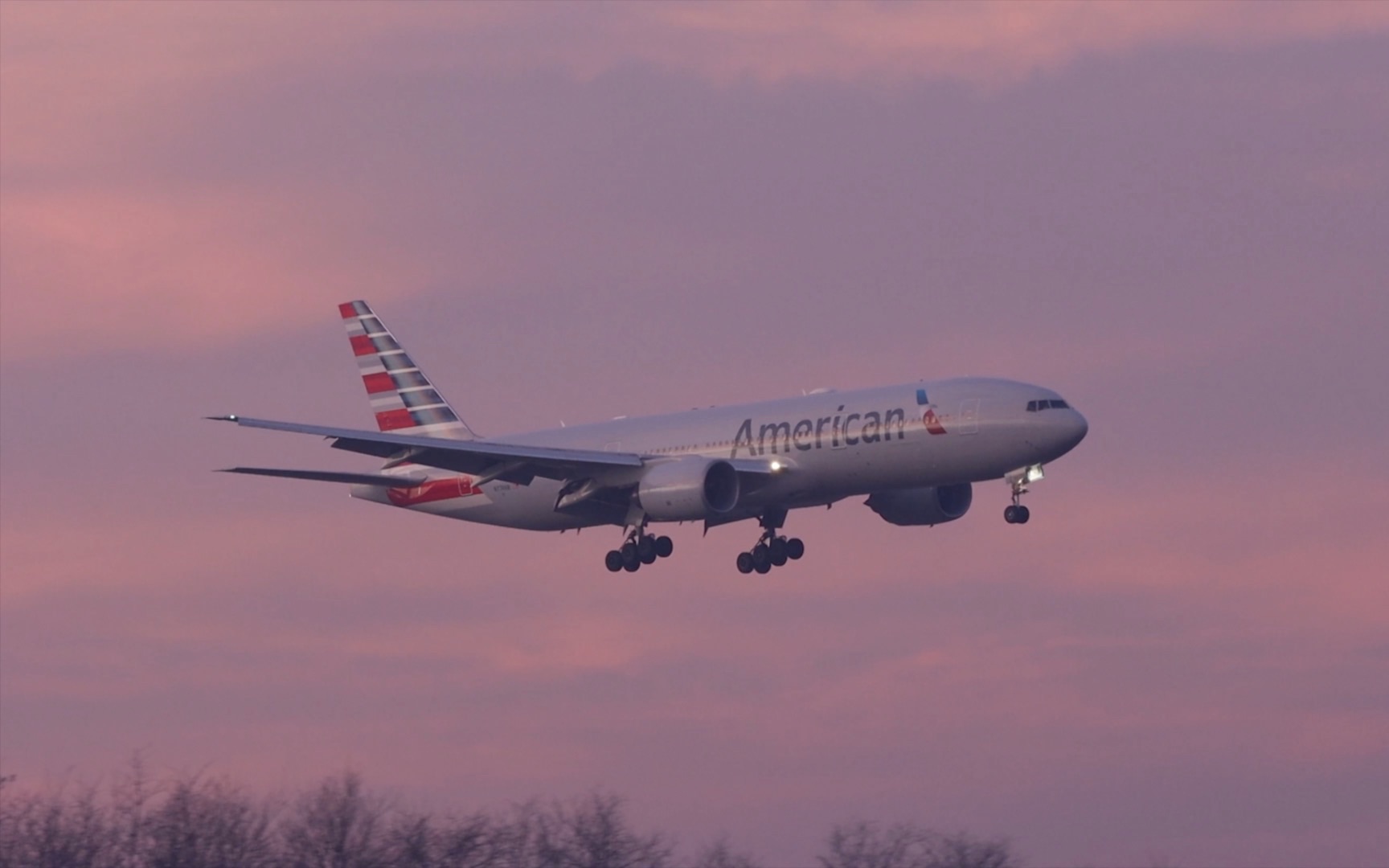 美国航空b777清晨降落马尔彭萨[638] american airlines 