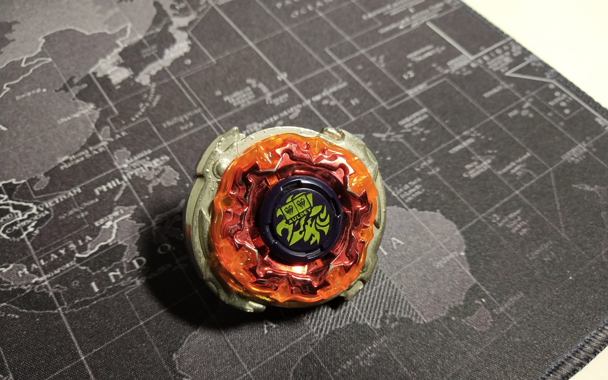 【飓风战魂】黄金火焰s对打防御型_哔哩哔哩 (゜-゜)つロ 干杯~-bili