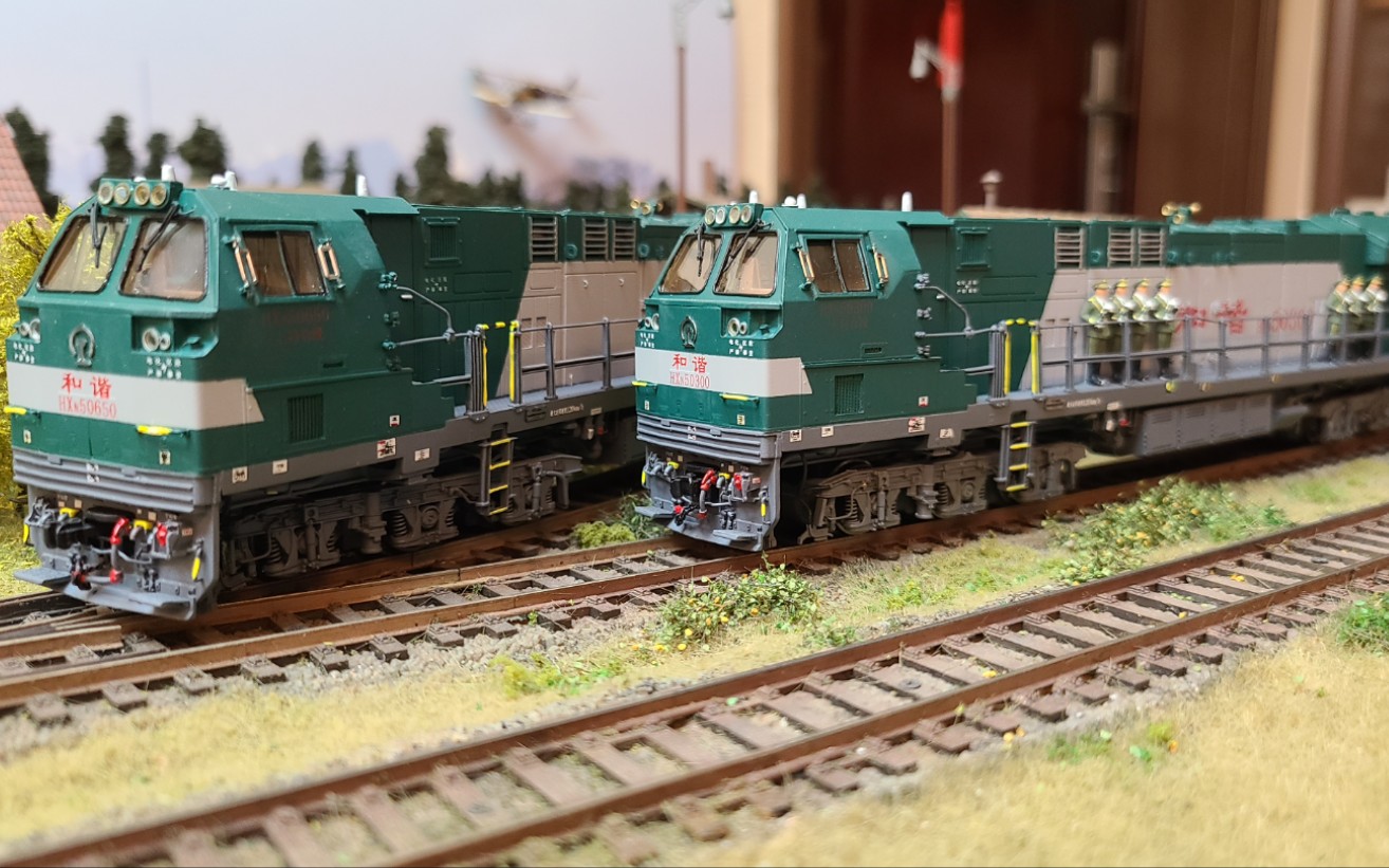 双机重联 和谐内5型 内燃机车(hxn5)