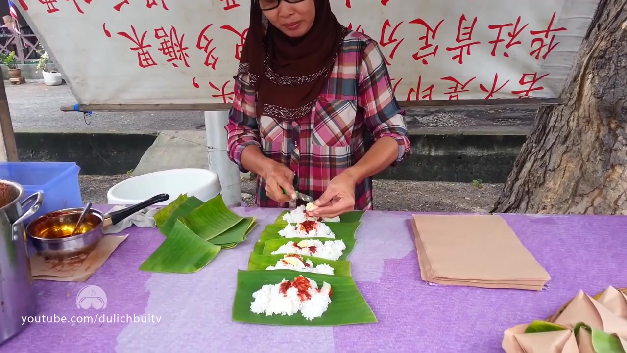 【各国路边小吃】马来西亚的特色美食 香蕉叶包饭哔哩哔哩bilibili