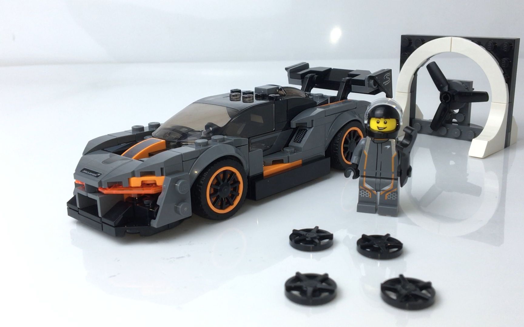 【lego/乐高制作】75892 迈凯伦塞纳