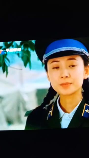 軍旅歌曲《軍中綠花》唱出濃濃戰友情#向中國軍人致敬 #祝福我們偉大