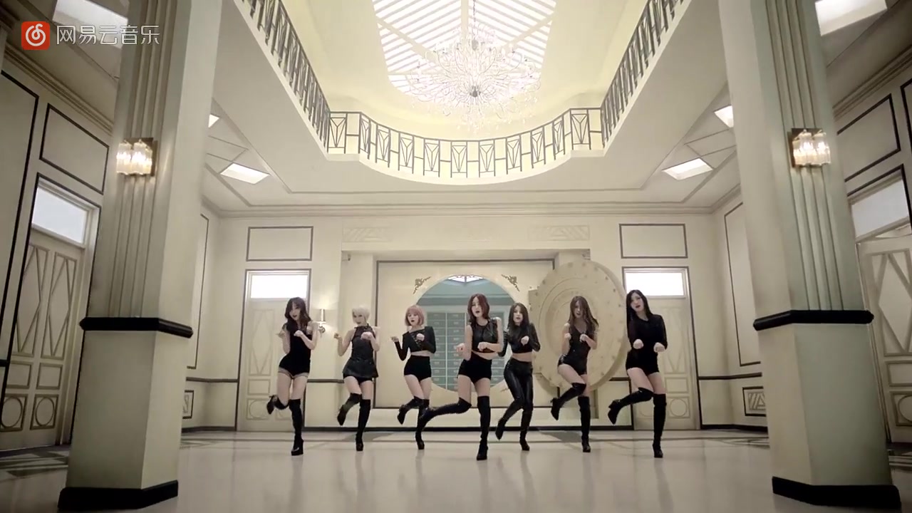 【搬运】【mv】aoa 猫步轻俏