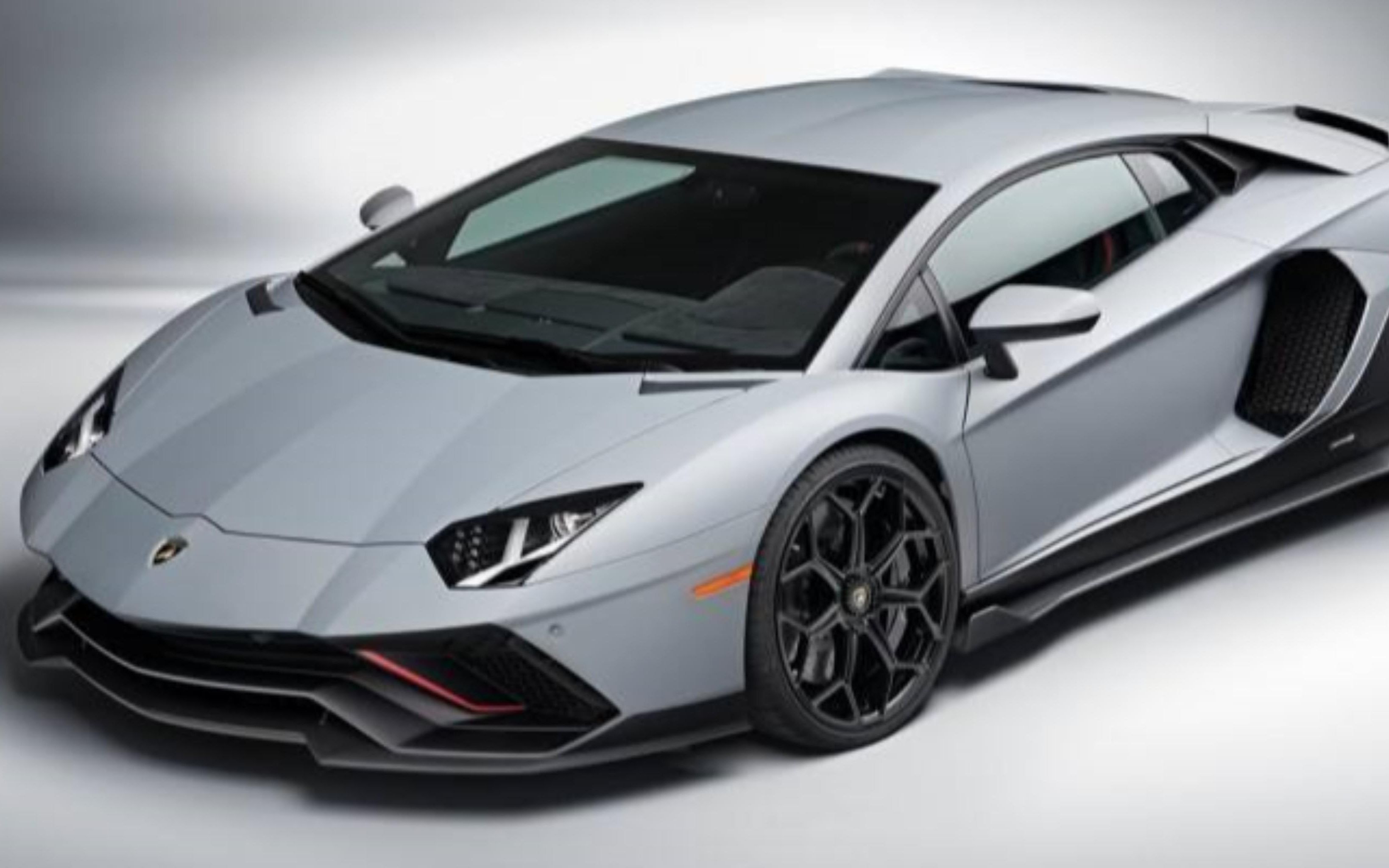 那个大排自吸的时代——aventador lp780-4 ultimae 兰博基尼"大牛"