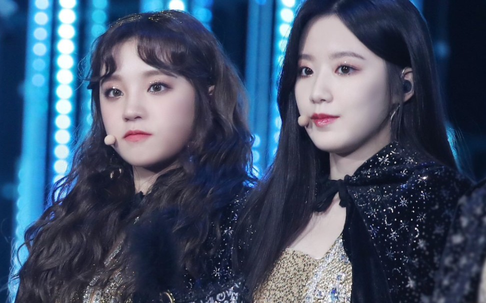 【叶舒华×宋雨琦】果然还是你俩上高速,用眼神开()||两岸忙内line&犬