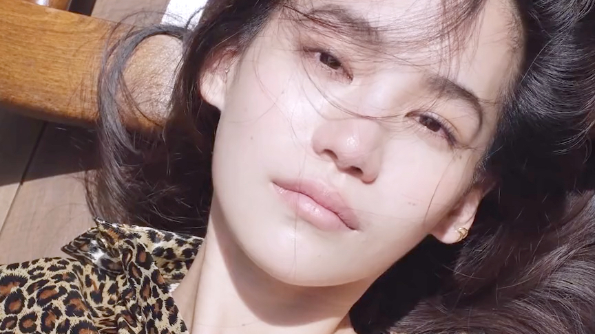 "有人迷失在雾里,而我沉溺于你"第一次觉得哭这么