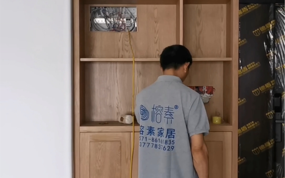 榕素木作客户家安装实拍鞋柜玄关柜