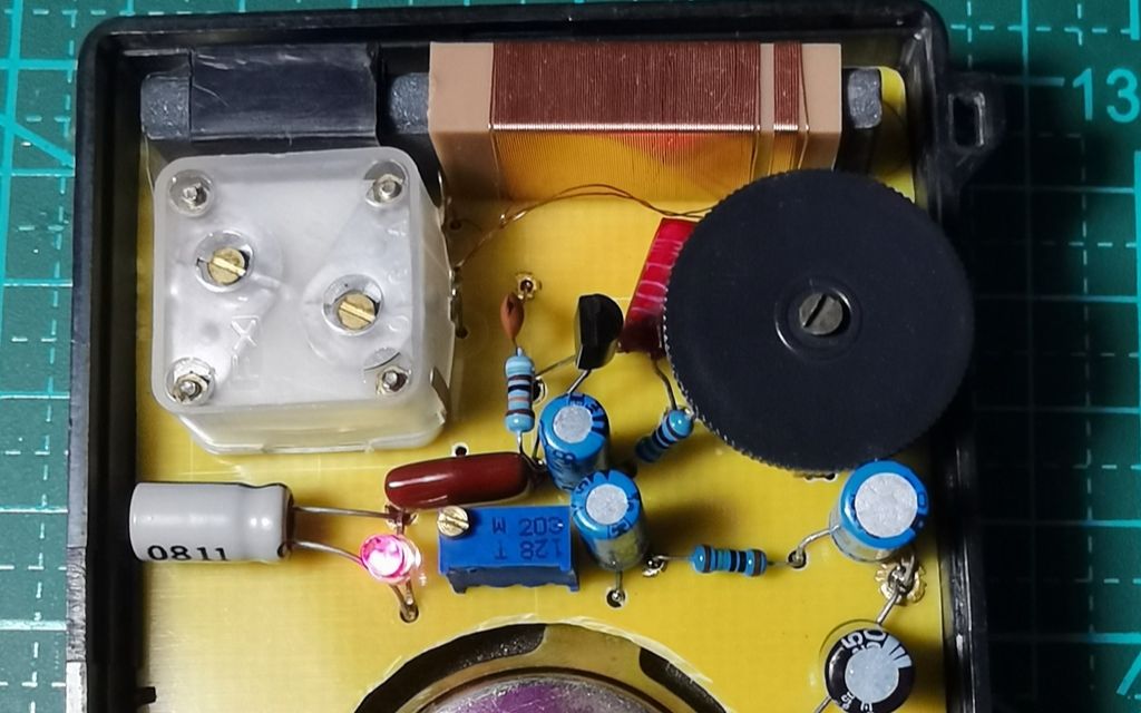 捡了一个壳子,d了一台机子(ta7642 tda2822)