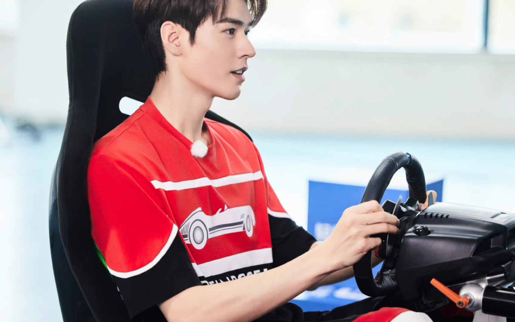 【龚俊】赛车手俊俊太帅啦!