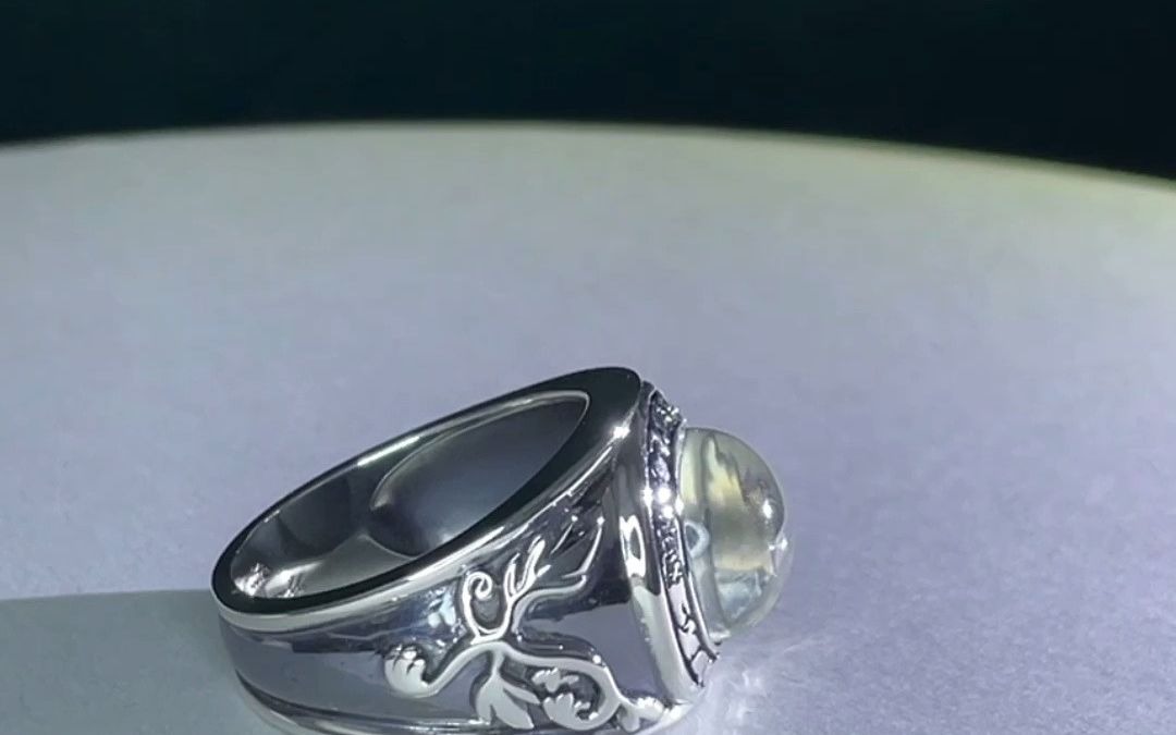 家庭教师白水晶大空戒指