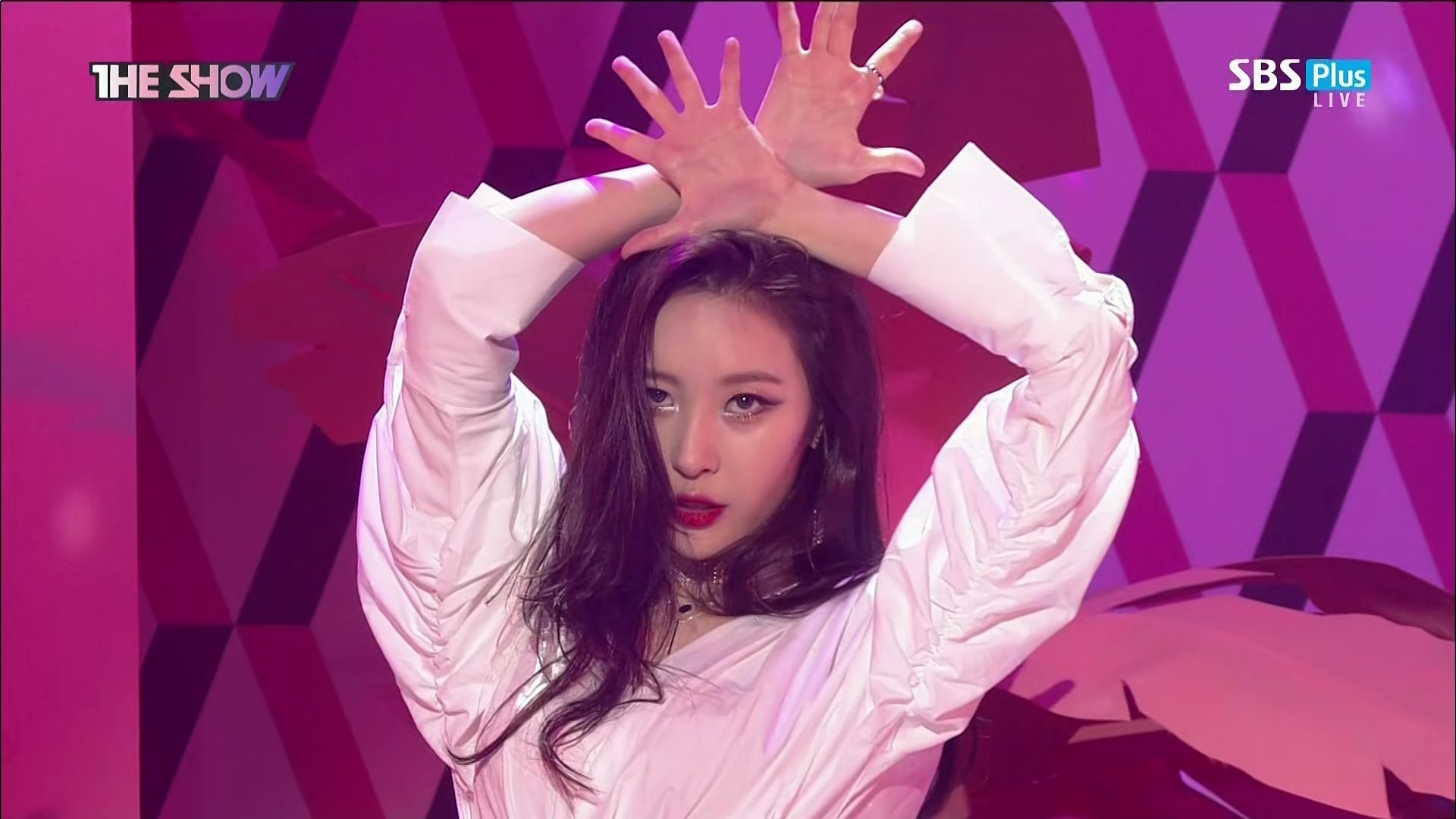 李宣美 - gashina (170829 sbsplus the show)【1