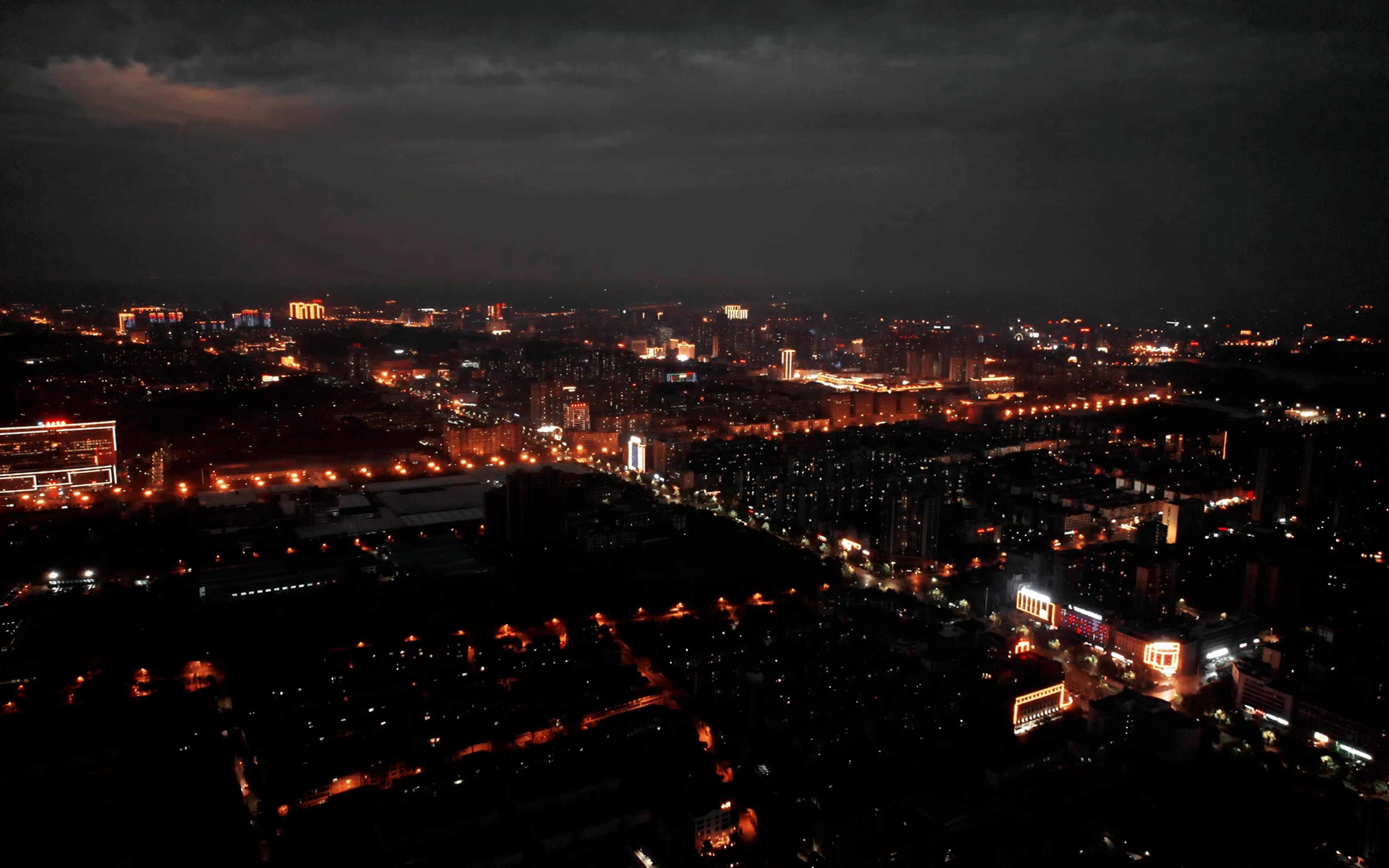 大疆air2s益阳小城夜景一角