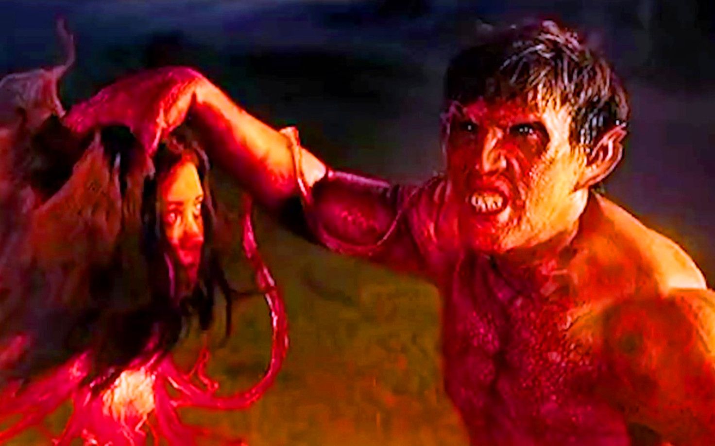 被诅咒的女孩,一到晚上就会身首分离,太吓人了