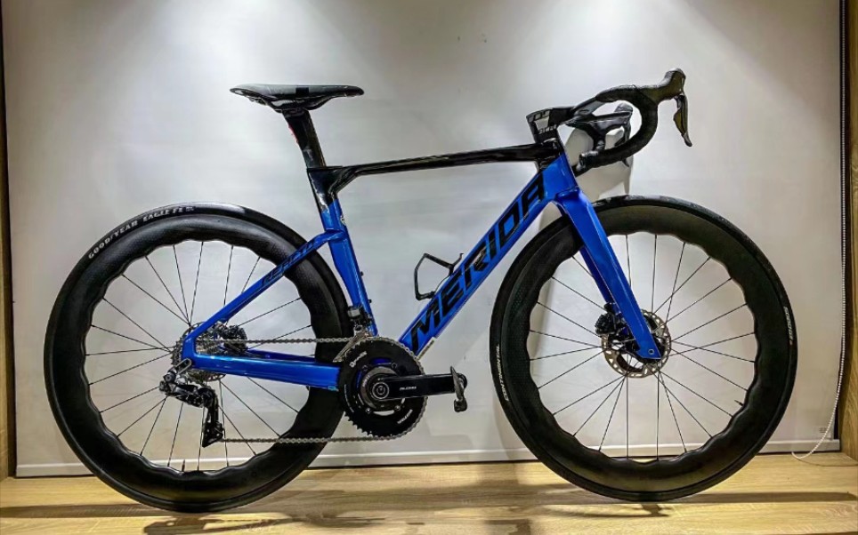 年前allin稳健医疗在校生一个月实现阶段性财务自由喜提瑞克多8000e