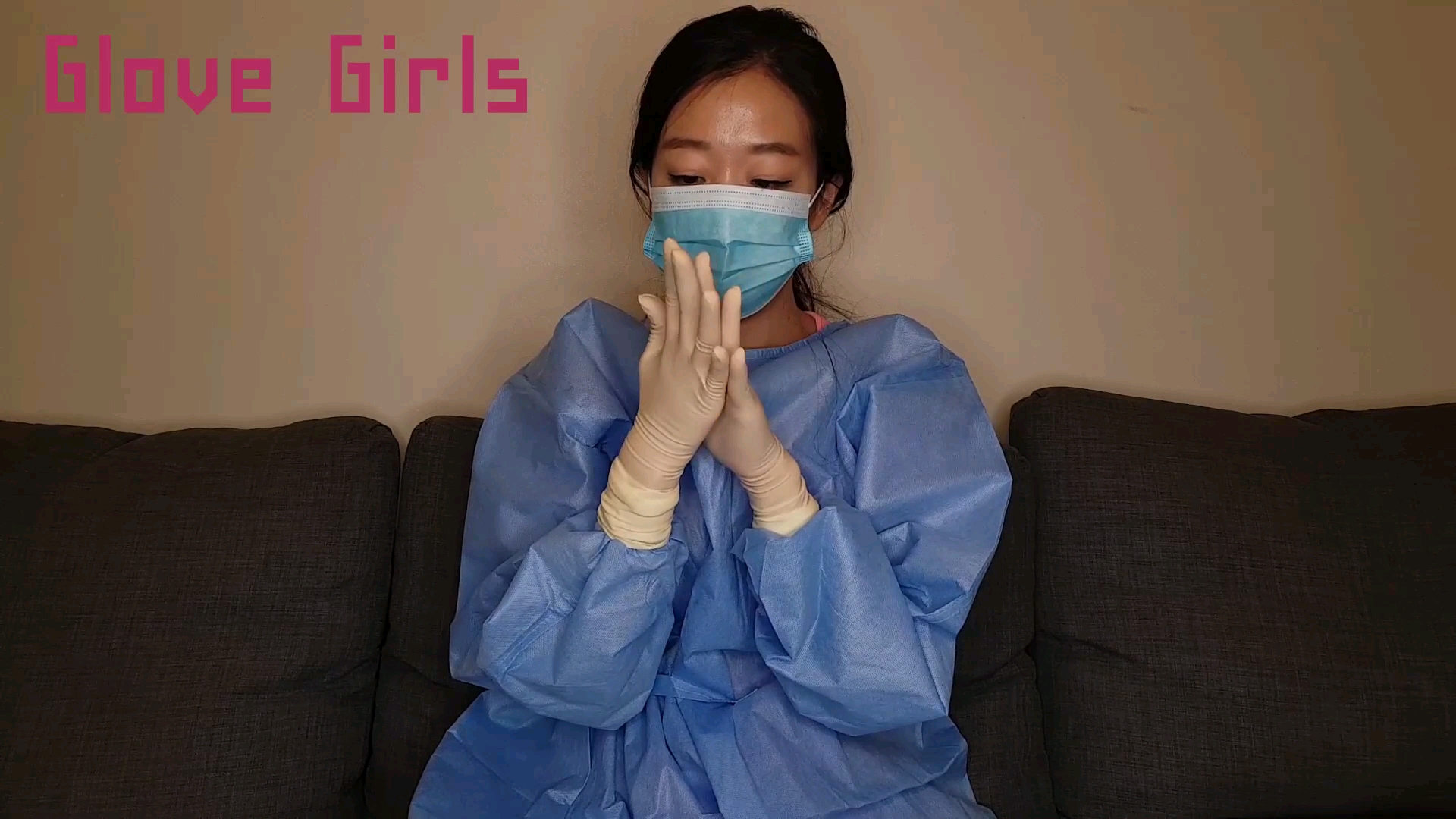 戴手术手套