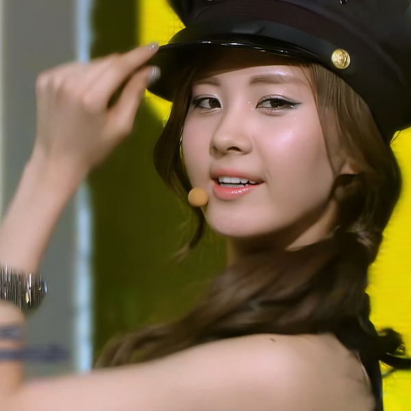 4K60帧】少女时代/Girls' Generation - Mr.TAXI(111023)_哔哩哔哩_bilibili