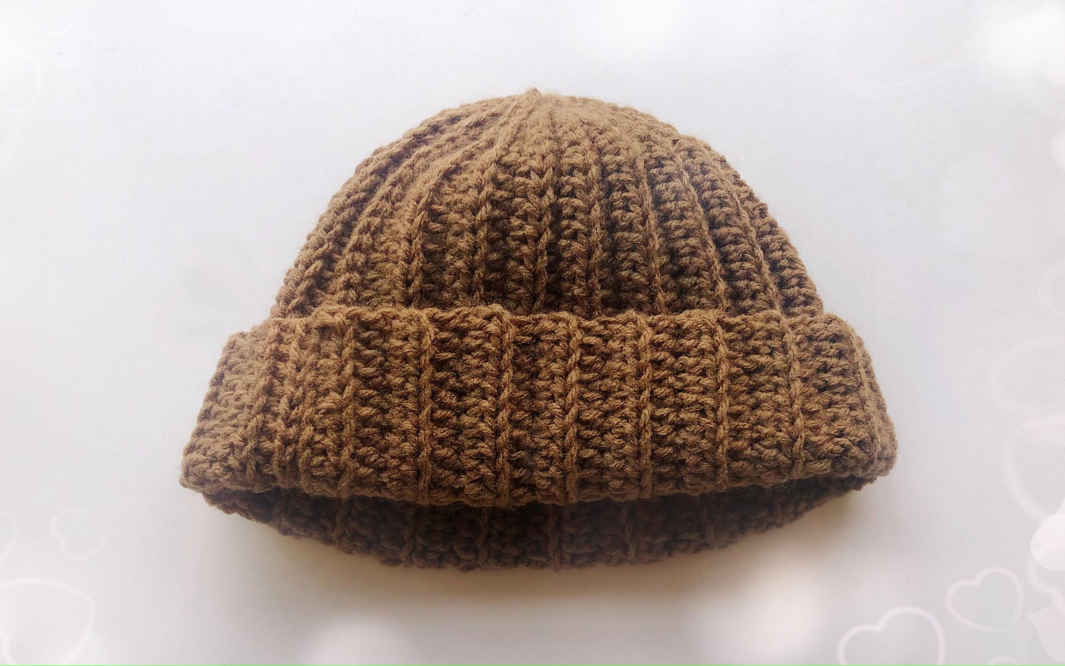 毛线编织一款百搭的钩针羊毛帽,花样十分简洁大方,适合男女老少
