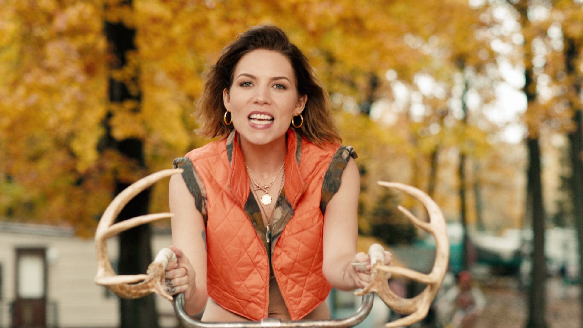 cmon let me ride (closed-captioned, explicit) - skylar grey