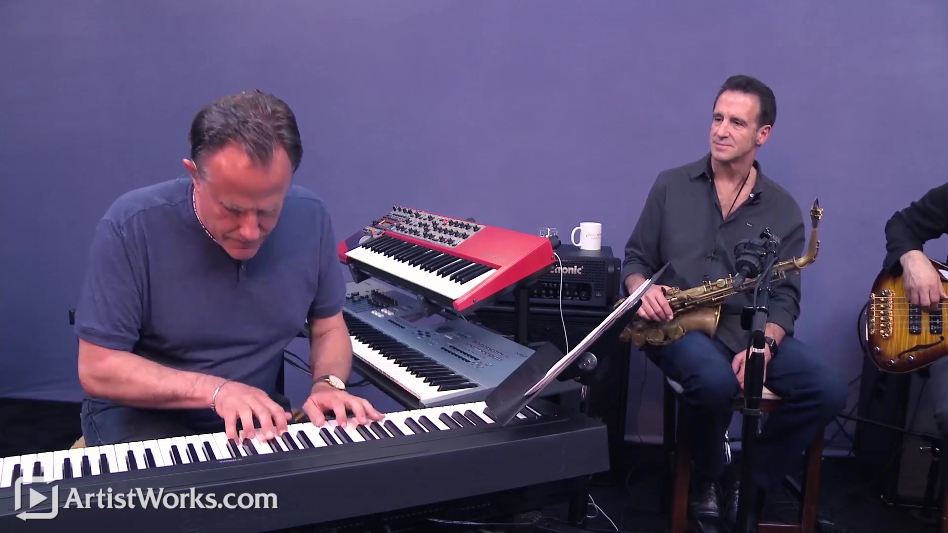 eric marienthal演奏blue bossa