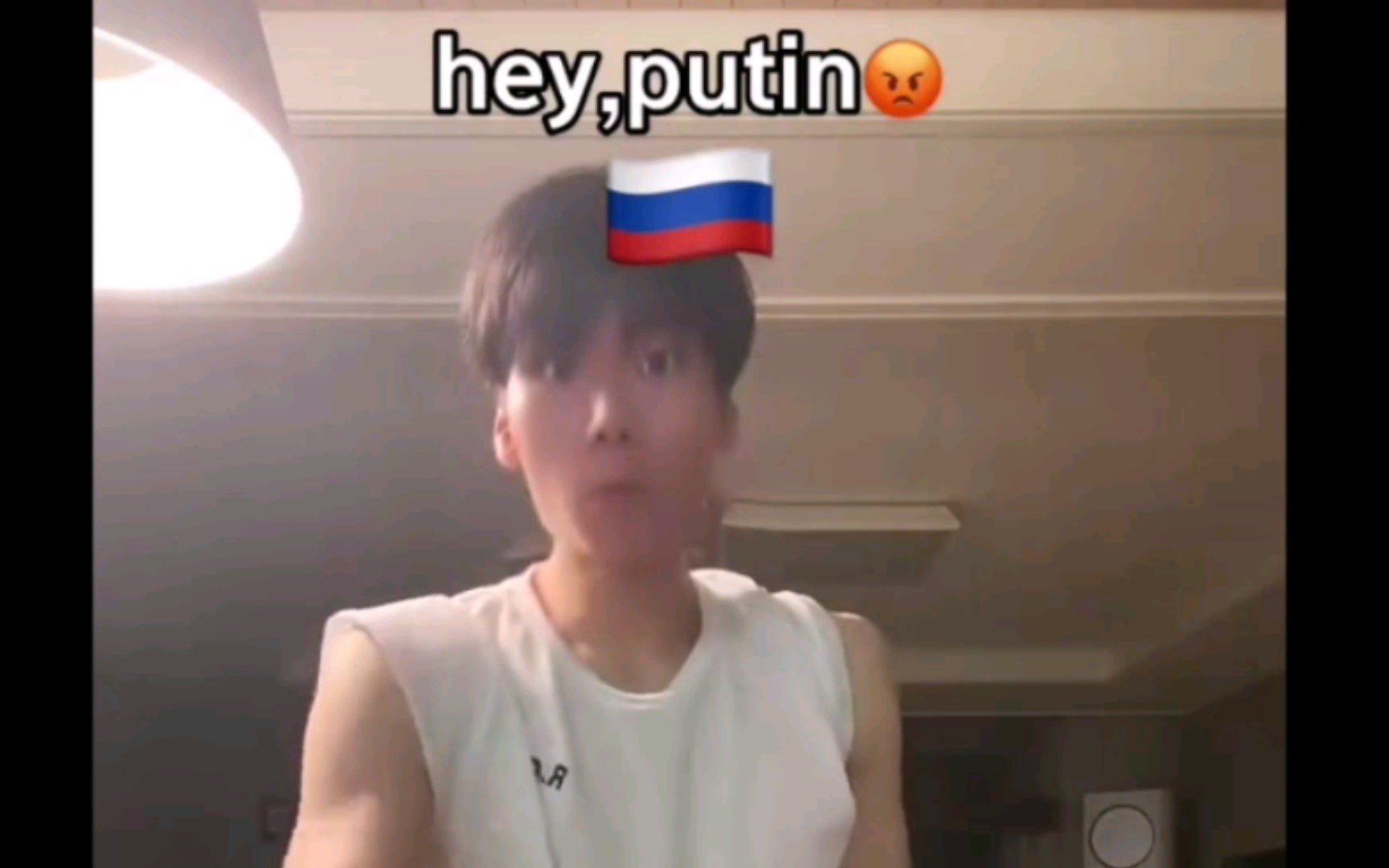 [图]hey，putin😡👊 start the war！😡👉