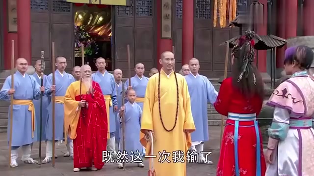 [图]少林寺传奇：美女来到少林寺挑衅，被高手给打得服帖，活该