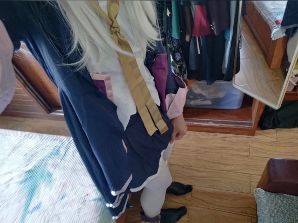 小男娘cos伊蕾娜