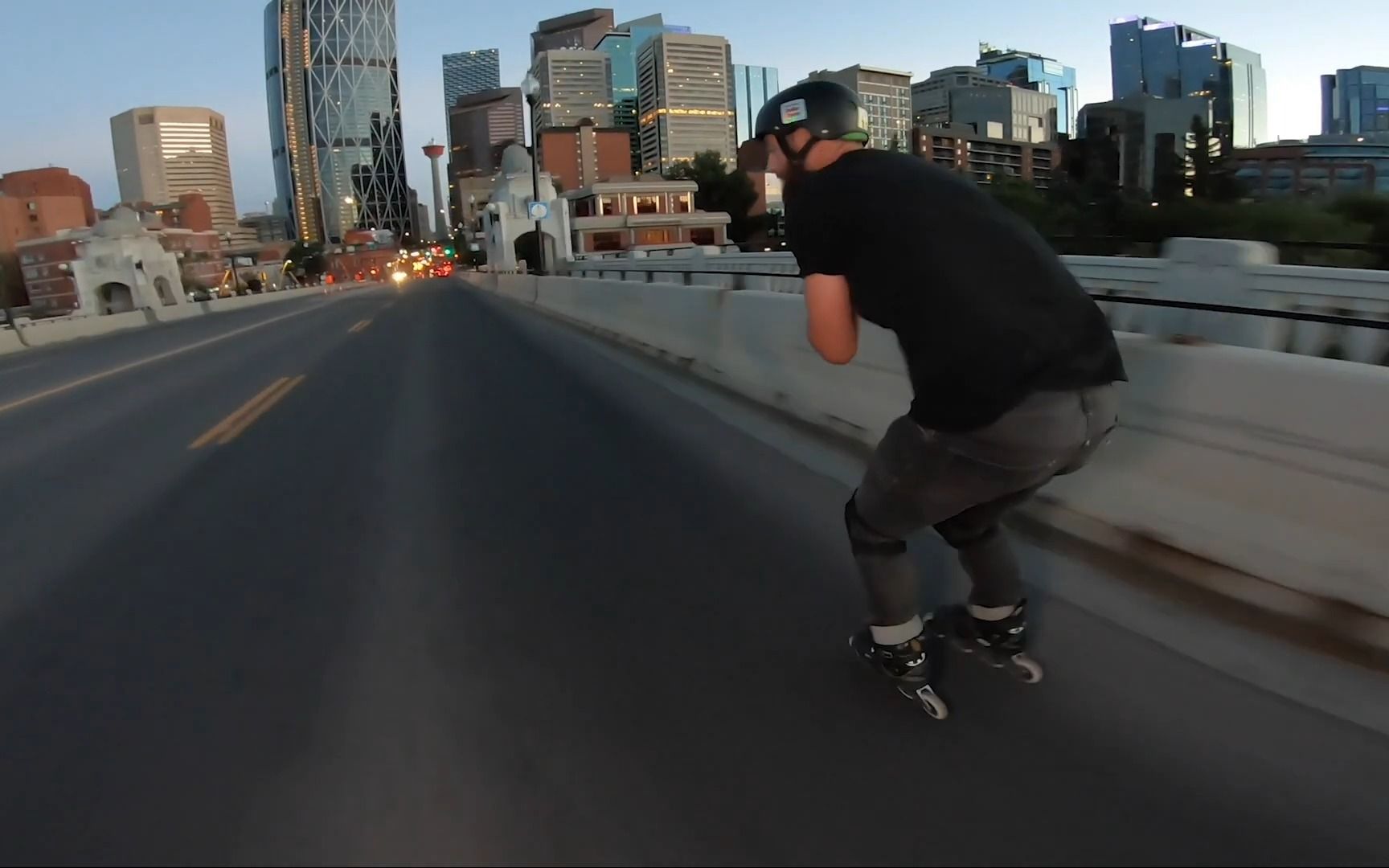 [图]轮滑刷街Amazing Inline Skating! (Rollerblading)