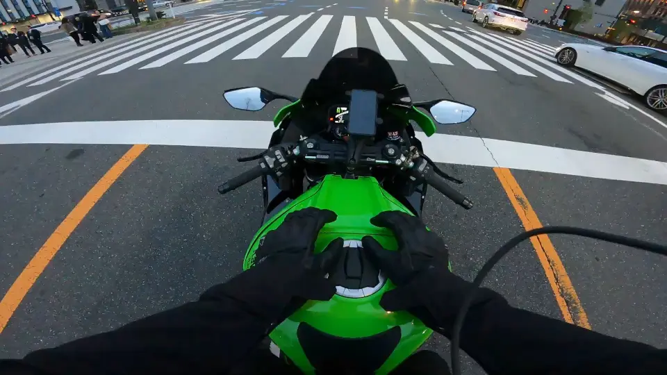 2020款猎隼者川崎六眼魔神高级版Ninja ZX-14R HIGH GRADE 车展实拍绿色 