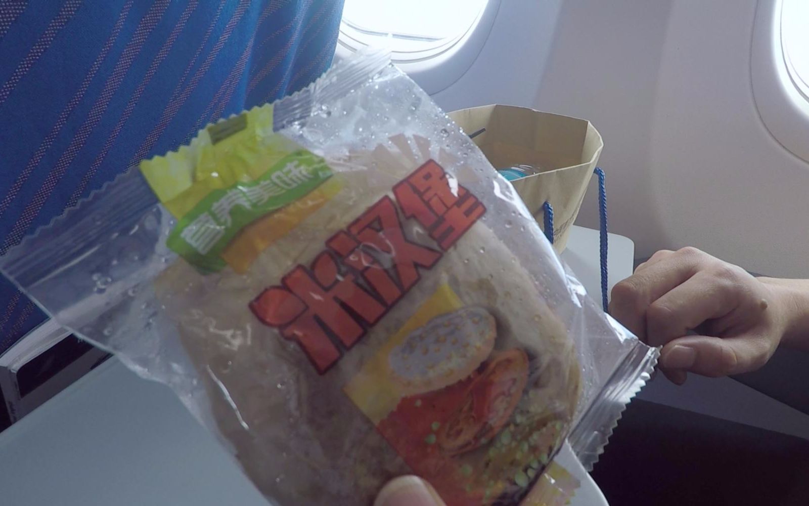 航咖:米汉堡成飞机餐!中西融合乘客懵圈!