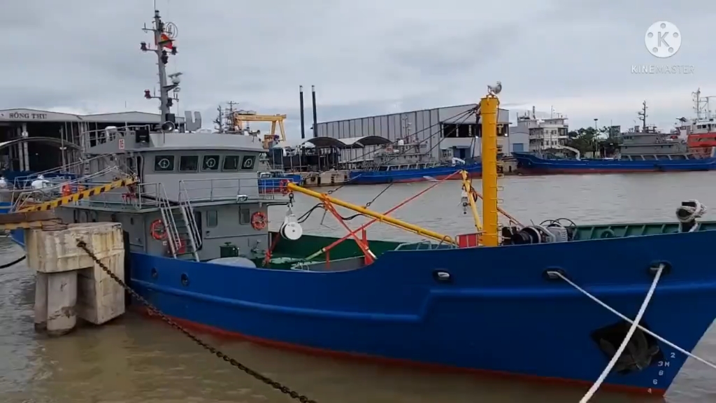 越南新组建的海上民兵部队装备的武装渔船