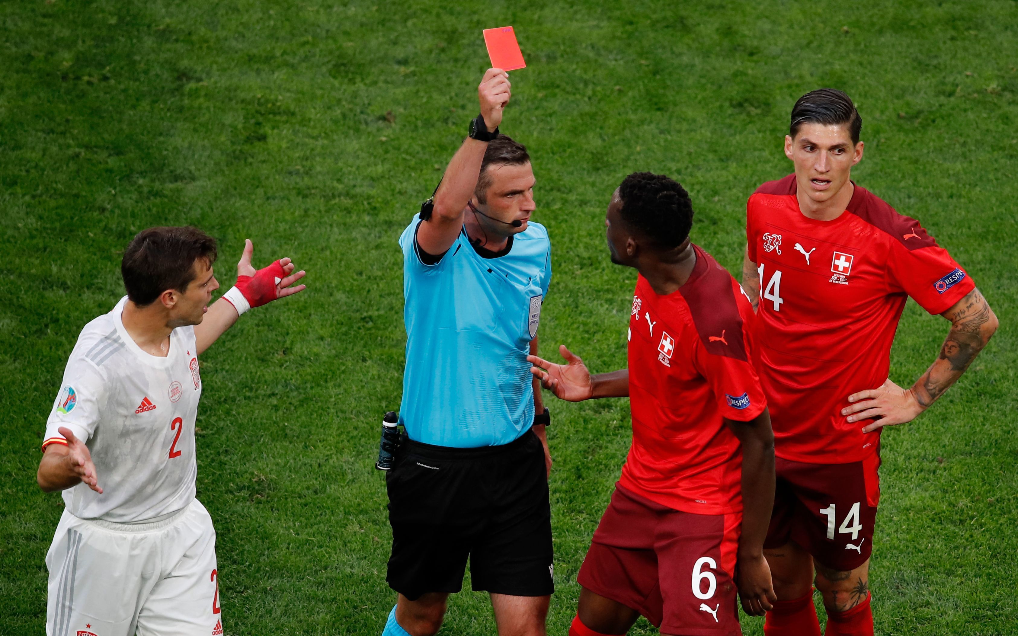 2023年足球界最疯狂的红牌