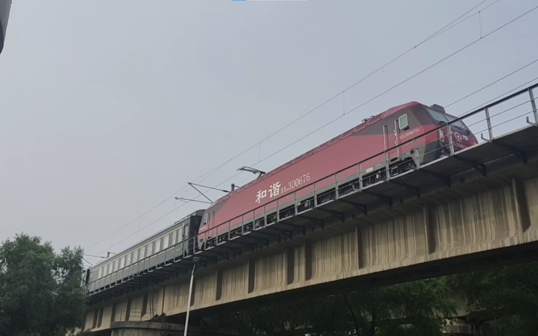 库存2021613沈阳北成都k388次通过沈大线浑河桥
