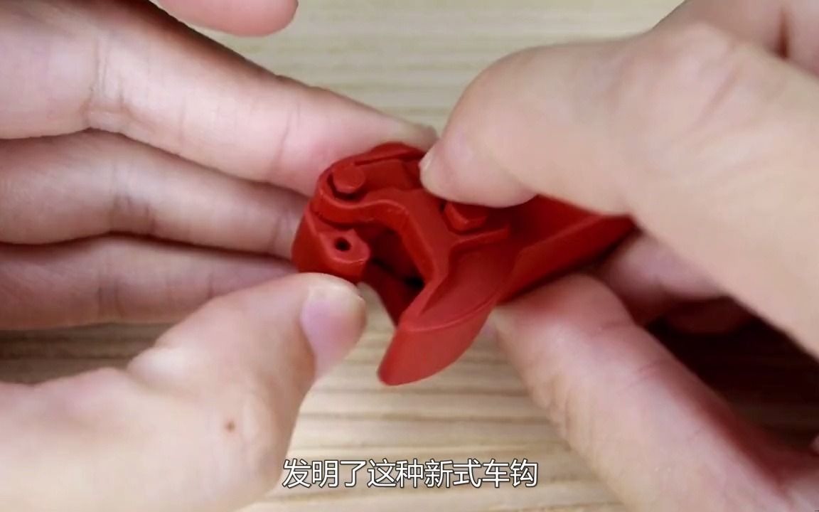 神奇的詹式车钩,连接火车100多年,为何这么受欢迎