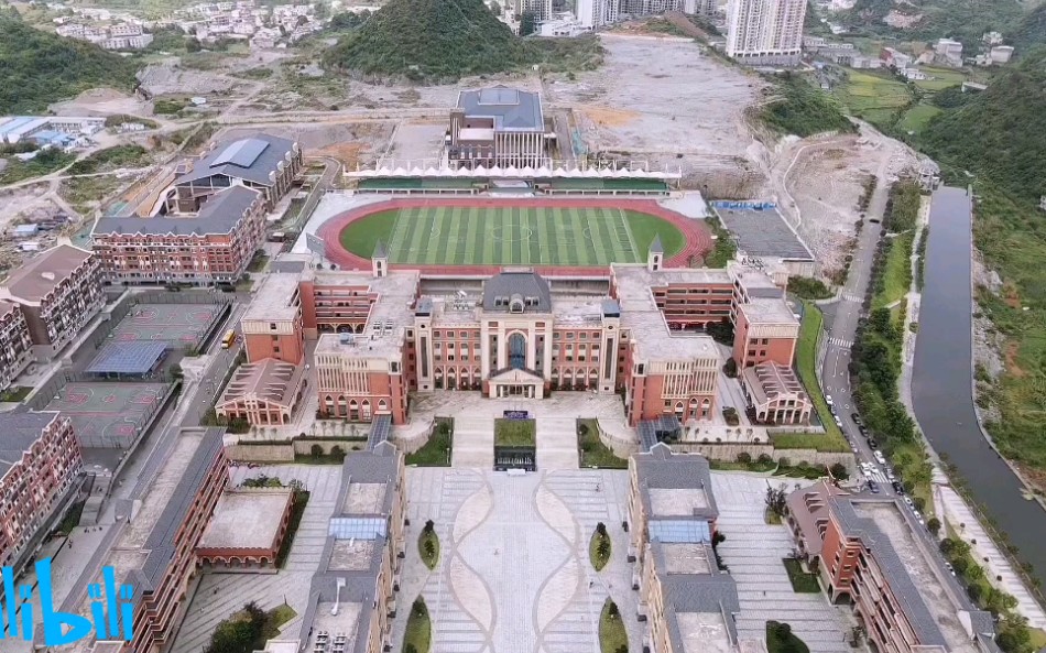 [图]贵阳一中普瑞国际学校后退全景