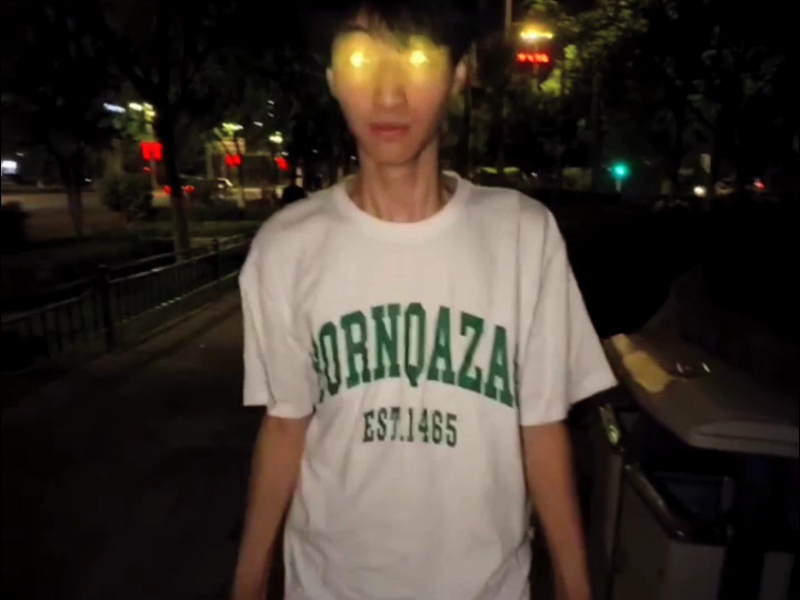 当俺给 “ 唐嘉琦 4.0 ” 给换上了 “ 唐嘉骑 1.0 ” 的 同款音乐 Be like ：