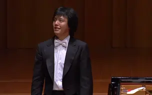 Video herunterladen: 【修复】李云迪 肖邦 Op.48 No.1-2010年北京演奏会