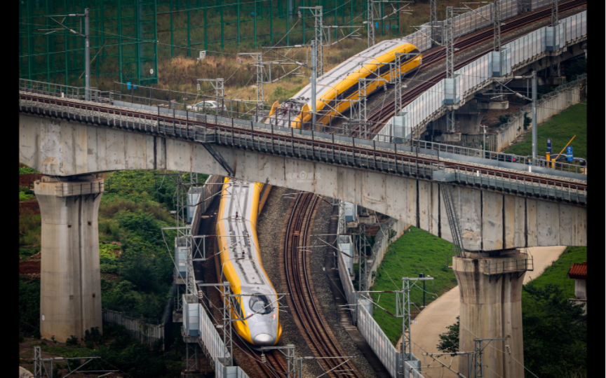 「中国铁路·成渝高」crh380aj-2808月度检由重庆北始发检测成渝高速