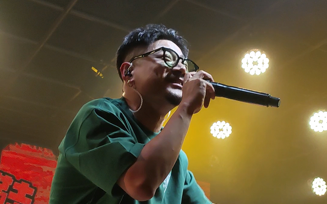 【刘悦spam生番】231105 forfriend巡演郑州 《六点半的晚霞》