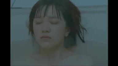 莫文蔚Karen Mok【Candy kisses】Official Music Video_哔哩哔哩_bilibili