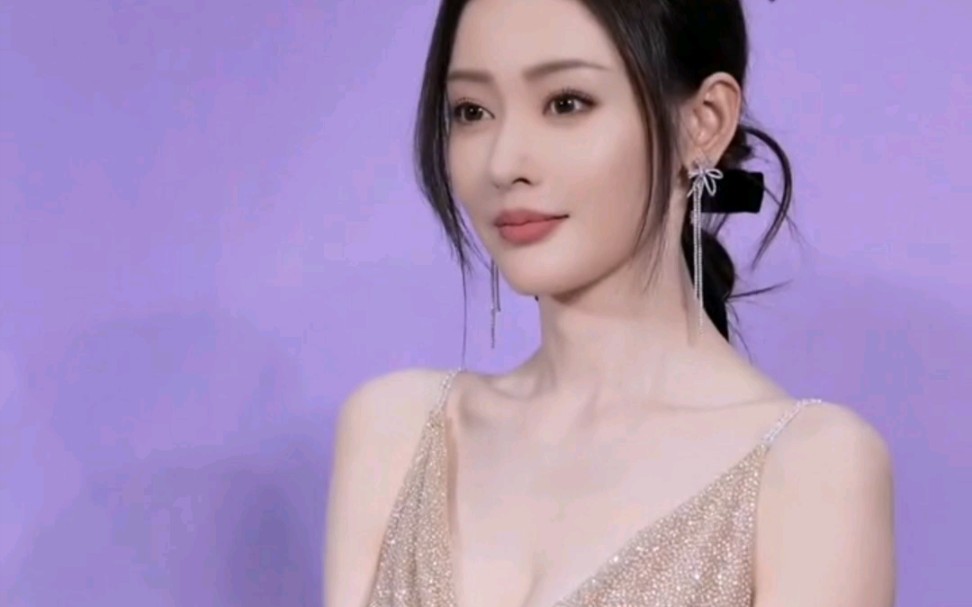 张天爱:这身材谁不迷糊?