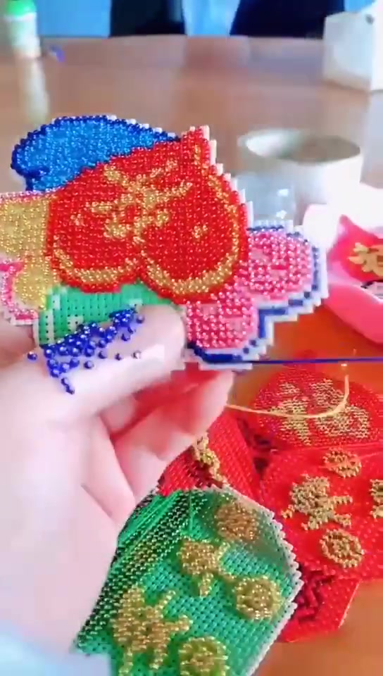 手工活在家做,在家做珠绣手工