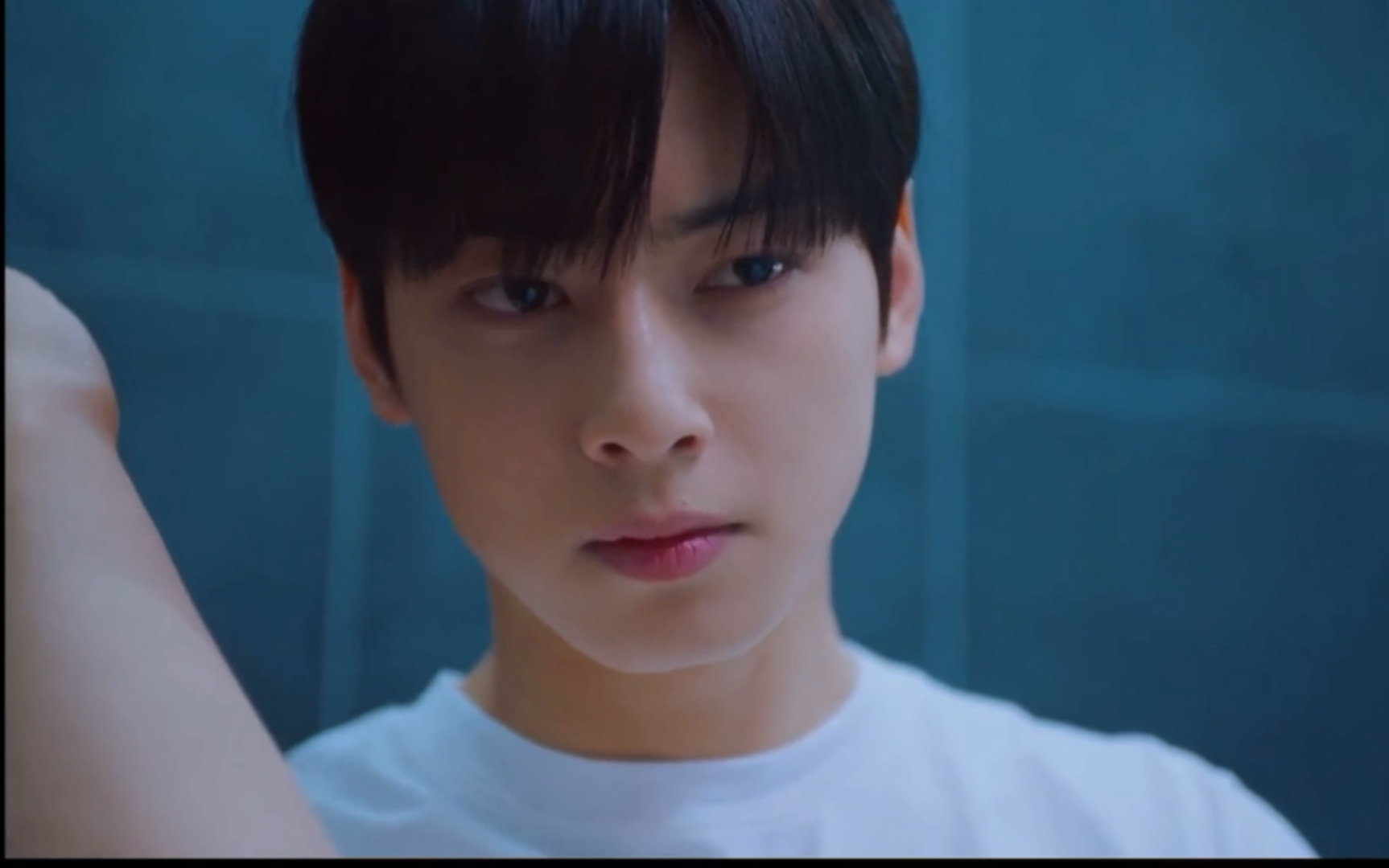 女神降临车银优高颜值46个微妙镜头cut好帅啊